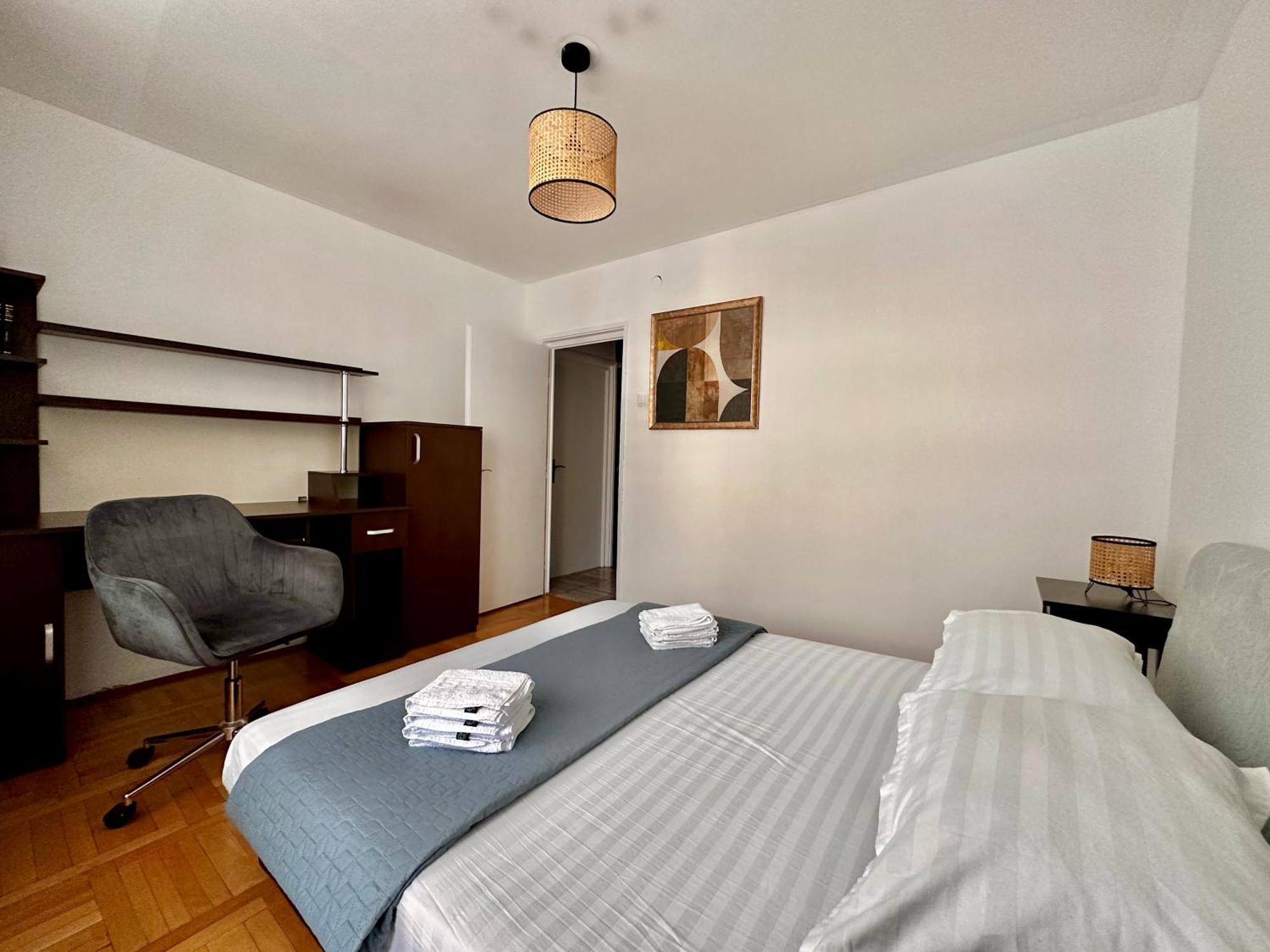 Spacious Zen, Smart Tv, Fully Equipped Kitchen, 70 Mp, Tichete De Vacanta, Late Check-Out Available 부쿠레슈티 외부 사진