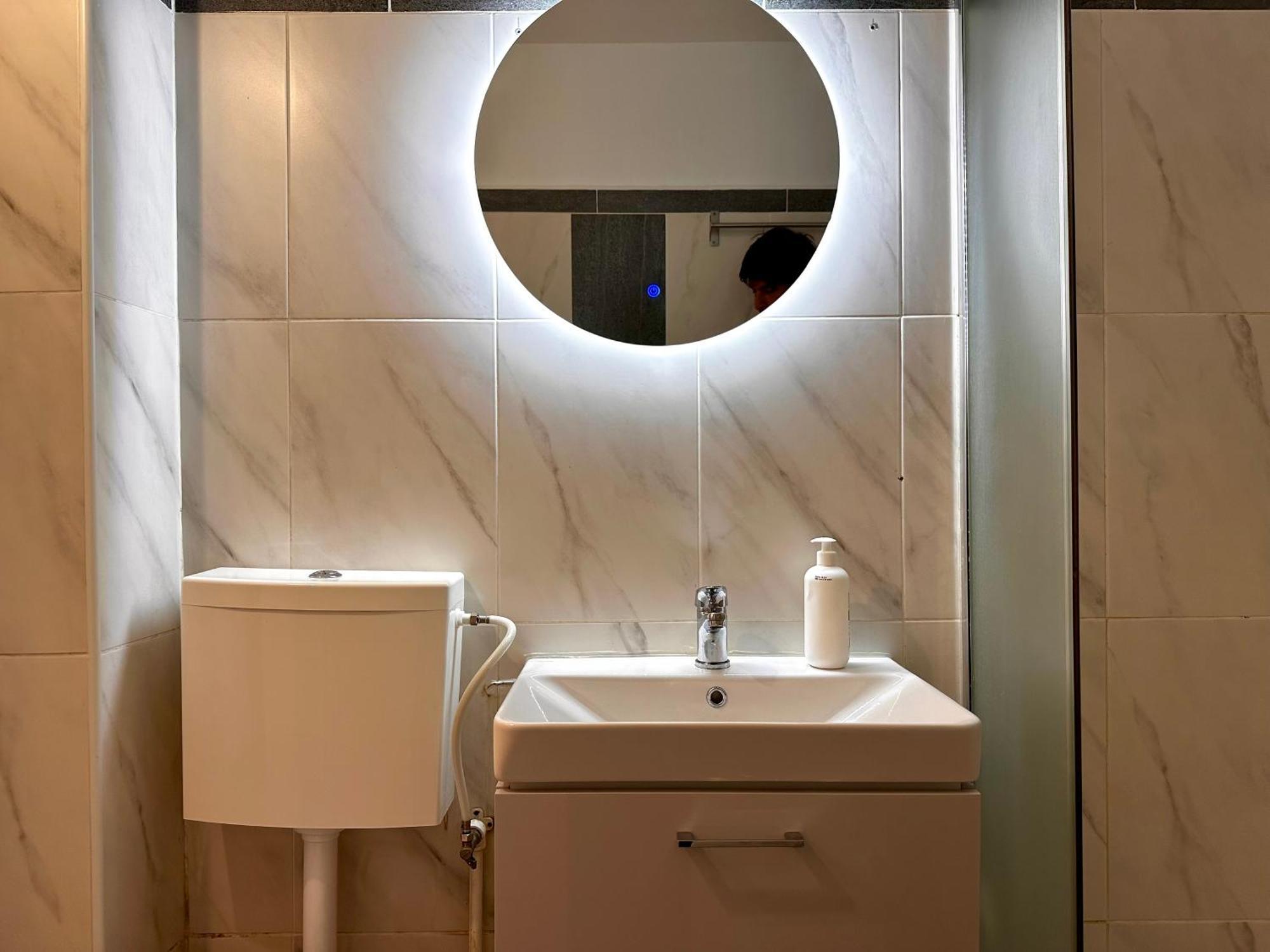 Spacious Zen, Smart Tv, Fully Equipped Kitchen, 70 Mp, Tichete De Vacanta, Late Check-Out Available 부쿠레슈티 외부 사진